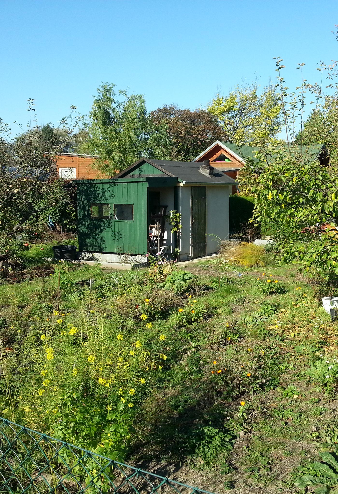 Wiederaufgebaute Traditionslaube aus den 1920er Jahren in der Kleingartenanlage Heinersdorf, 2014